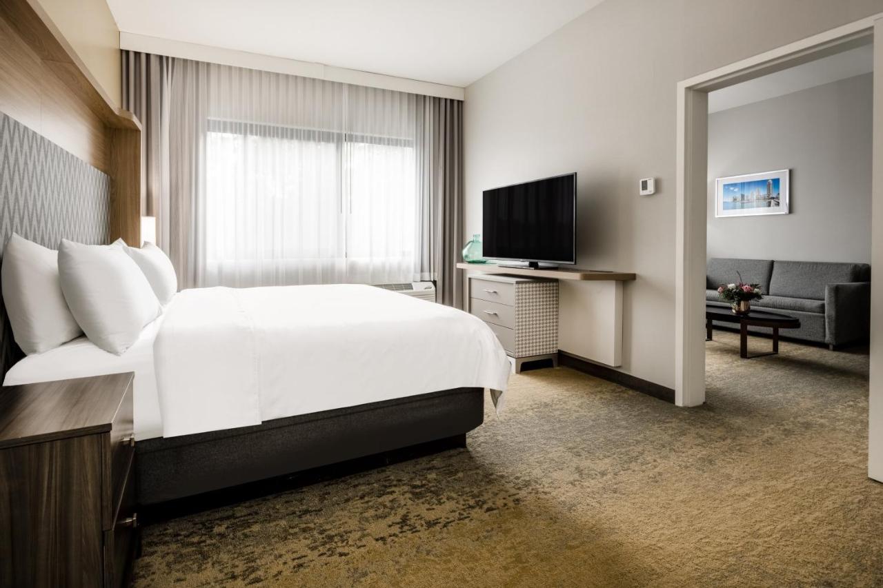 Holiday Inn - Long Island - Islip Arpt East By Ihg Holtsville Exteriér fotografie