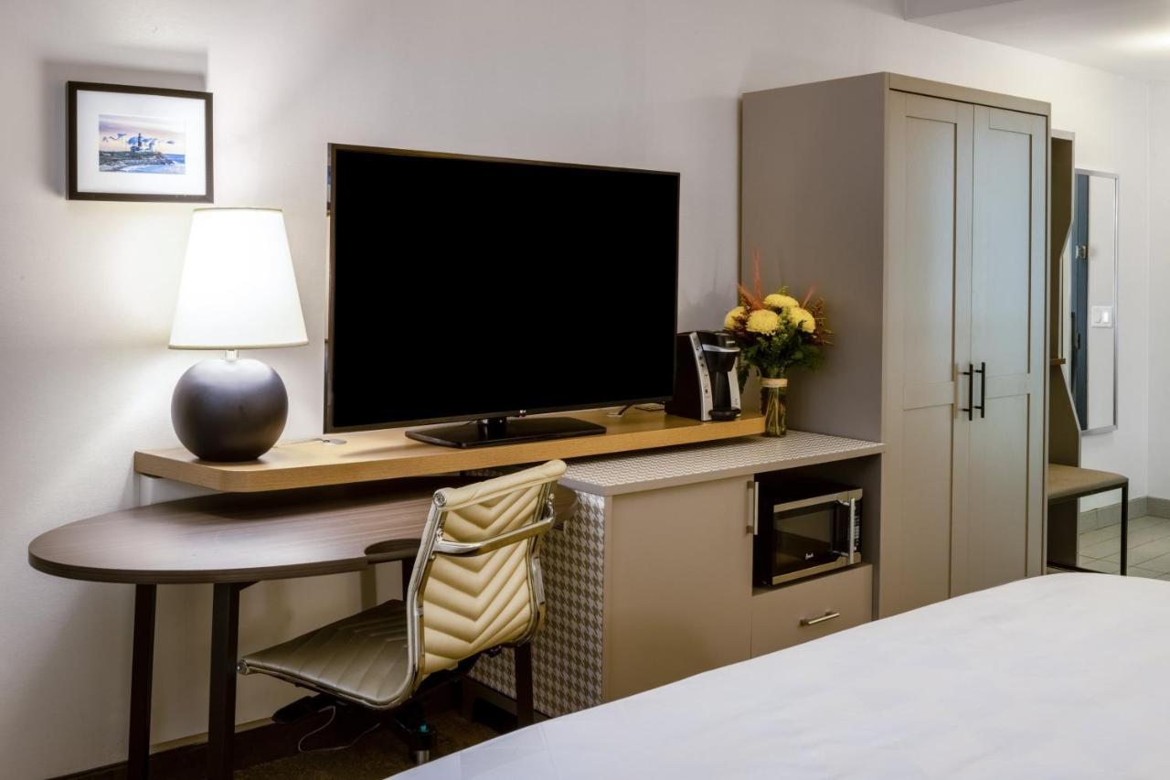 Holiday Inn - Long Island - Islip Arpt East By Ihg Holtsville Exteriér fotografie