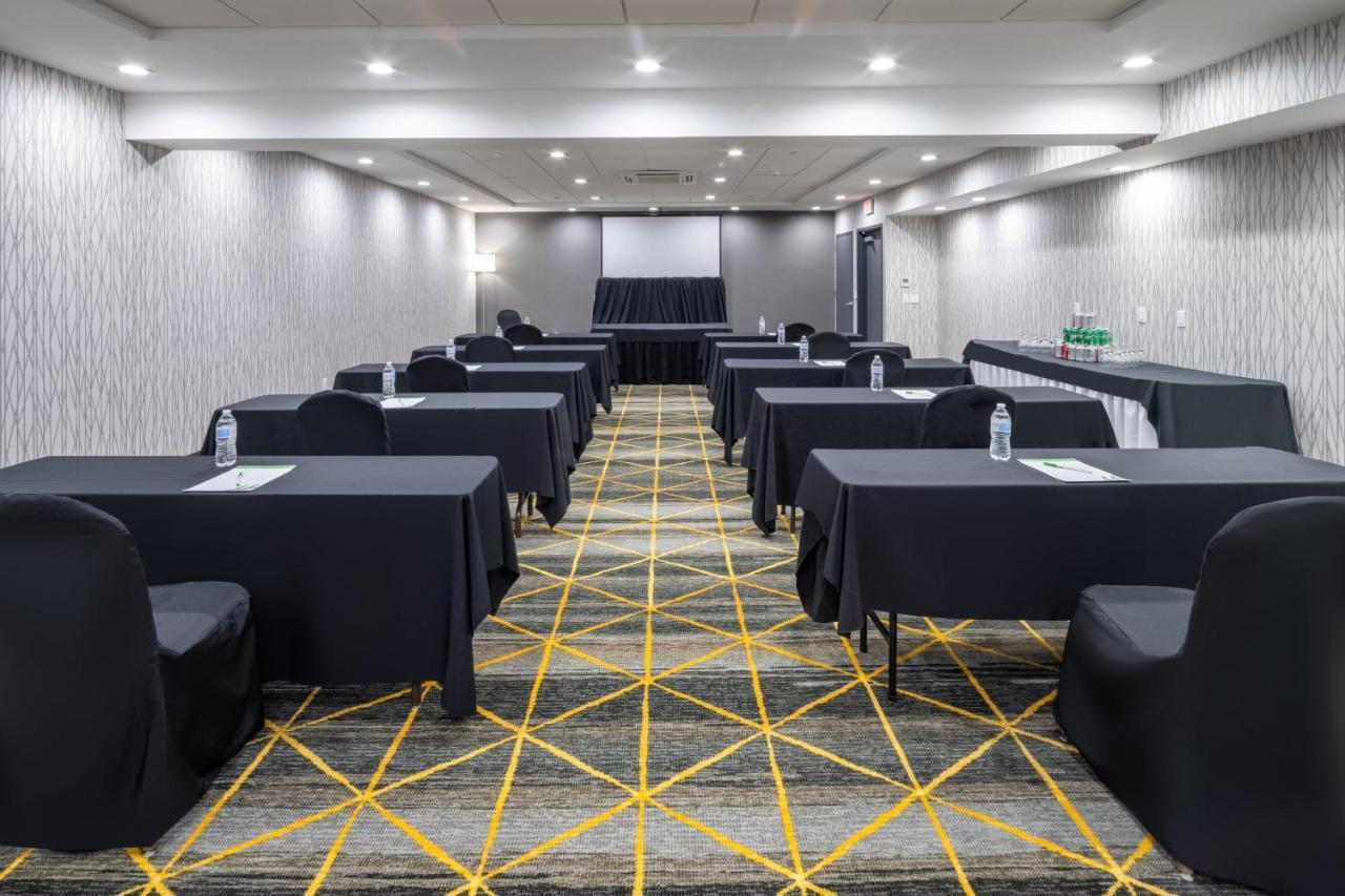 Holiday Inn - Long Island - Islip Arpt East By Ihg Holtsville Exteriér fotografie